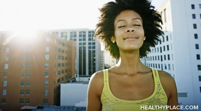 Mindful breathing for anxiety and be both calming and energizing. Find 4 mindful breathing exercises and make breathwork part of your daily routine at HealthyPlace. 