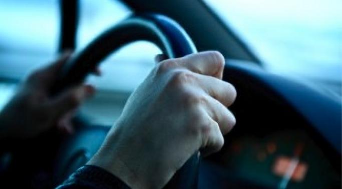 Self-harm and skin picking struggles can easily get in the way when you're driving and looking at skin can lead to unsafe situations. Avoid self-harm in the car.