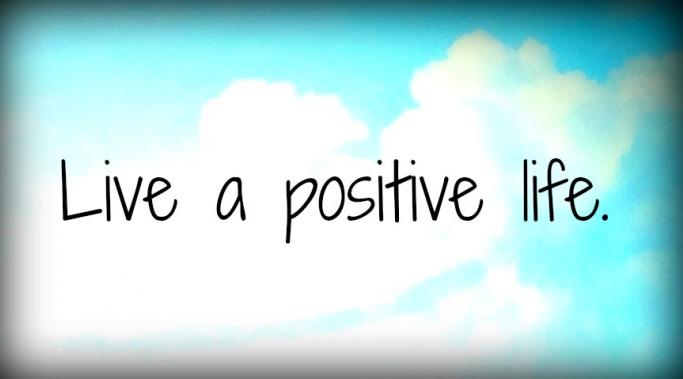 Positive people don't have to work hard at staying positive. Positive people stay happier because they do one little thing. It's easy. Really! Take a look.