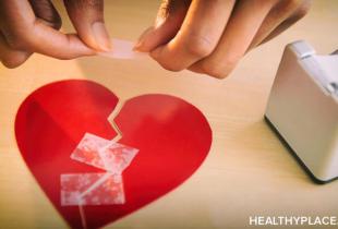 Leaving queer relationships can be hard, but you have to put your health first. Watch out for these five signs your relationship is turning unhealthy at HealthyPlace. 