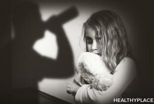 Emotional and psychological abuse can happen to anyone. Definition of emotional abuse plus  emotional abuse signs, symptoms and examples.