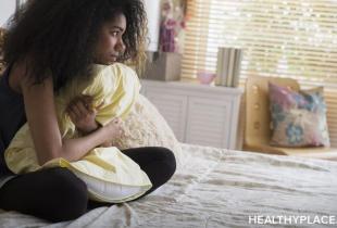 Detailed info on complications of anorexia. Learn about anorexia complications. How they produce serious anorexia health problems, health problems caused by anorexia.