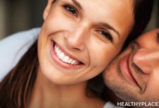 Being a friend to someone with bipolar disorder can be challenging, but is it worth it? Learn about how bipolar disorder affects friendships.