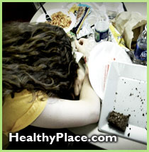 Binging behaviors, such as binge eating or binge eating, are very destructive.