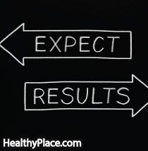 Want to be successful in your mental illness recovery? See how setting healthy goals and creating reasonable expectations makes a big difference. Read on.